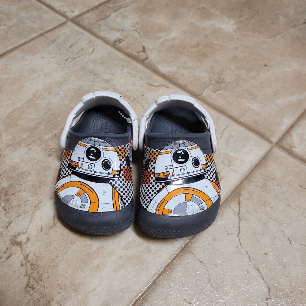 Crocs
